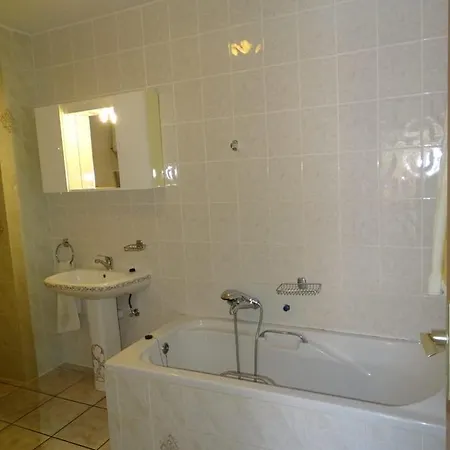 Zana * Stan Trigraci