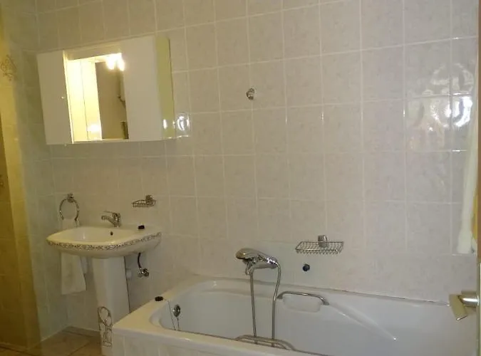 Zana * Stan Trigraci